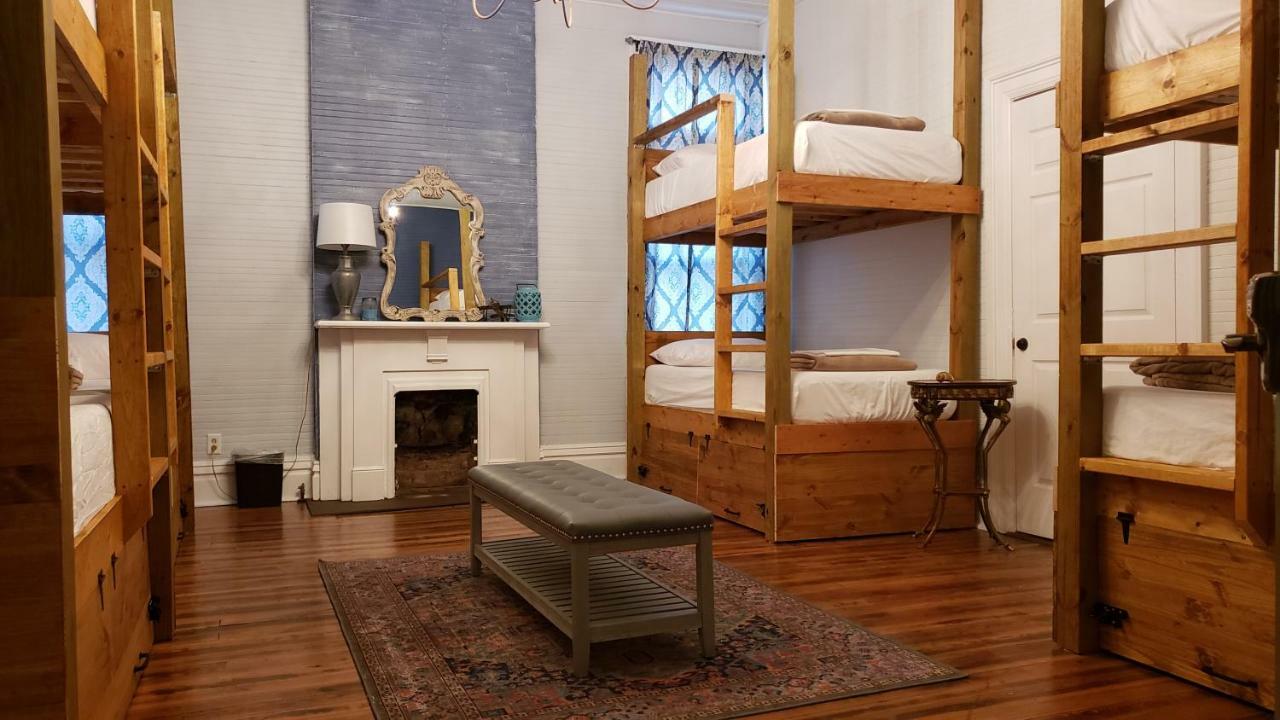 Hostel Auberge Кларксдейл Экстерьер фото